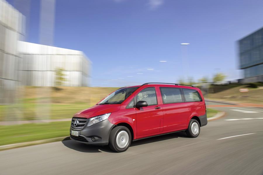  Mercedes-Benz Vito Tourer Base 2014 года  (фото 40 из 45)
